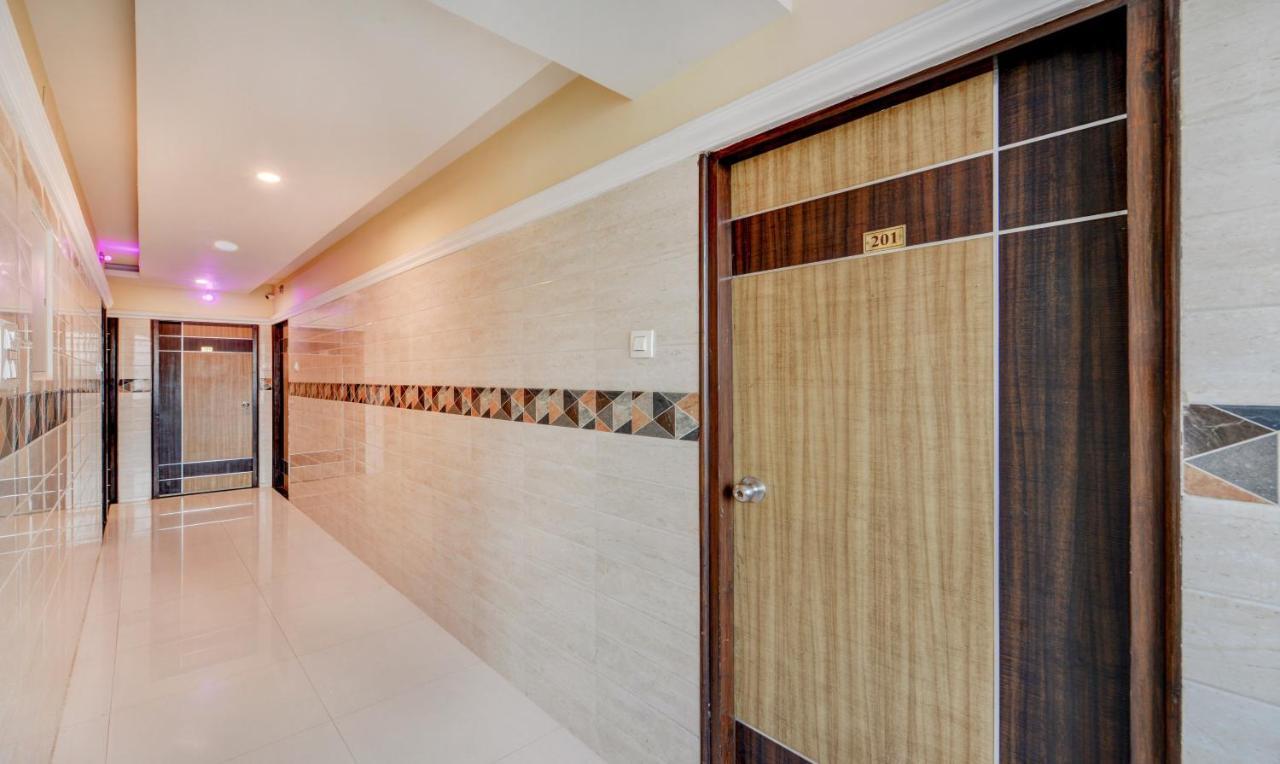 Madrasi Airport Hotel - Saibala Chennai Ngoại thất bức ảnh