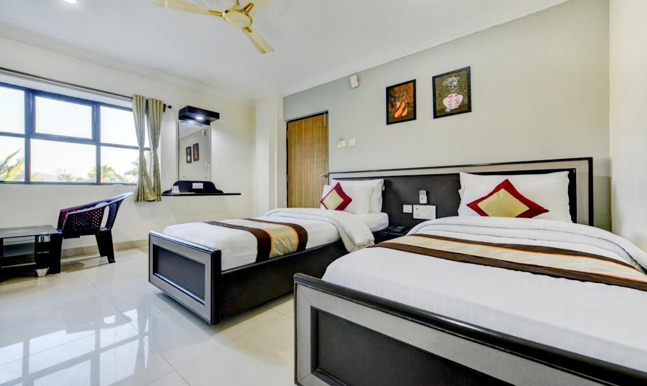 Madrasi Airport Hotel - Saibala Chennai Ngoại thất bức ảnh